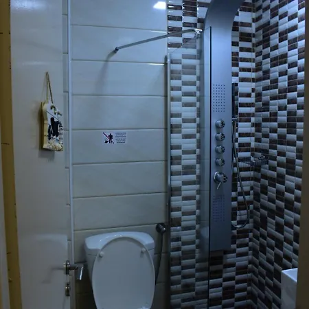 Apartament Mamas Reas